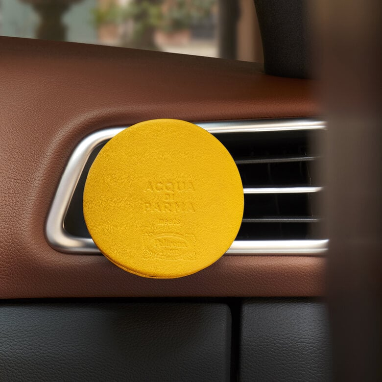 Diffuseur de parfum en cuir pour voiture Acqua Di Parma meets Poltona Frau - Jaune vue 3