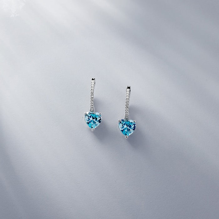Boucles d'oreilles APM Moncaco en argent et oxyde de zirconium - Bleu vue 2