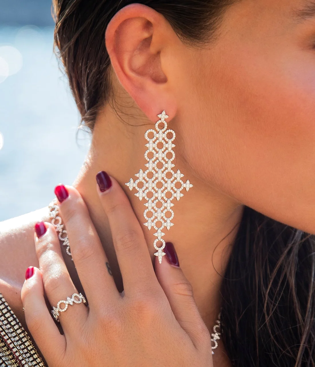 Boucles d'oreilles pendantes APM Monaco Météorites et Cercles XL en Argent 925 - Réf. AE14203OX vue 2