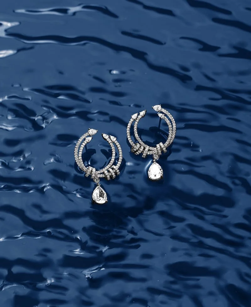 Boucles d'oreilles APM Monaco en argent 925, pierres poire, réf. AE14499OX vue 4