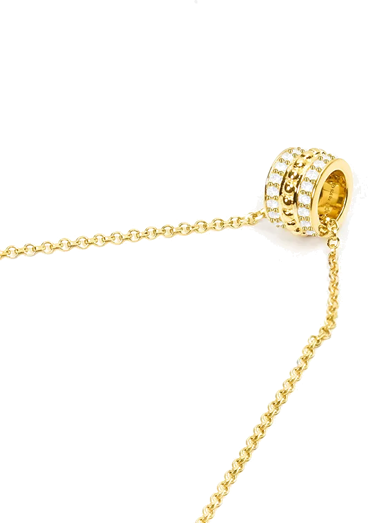 Collier APM Monaco AC4623OXY ajustable en plaqué or jaune avec pendentif cercle à cristaux pour femme vue 2