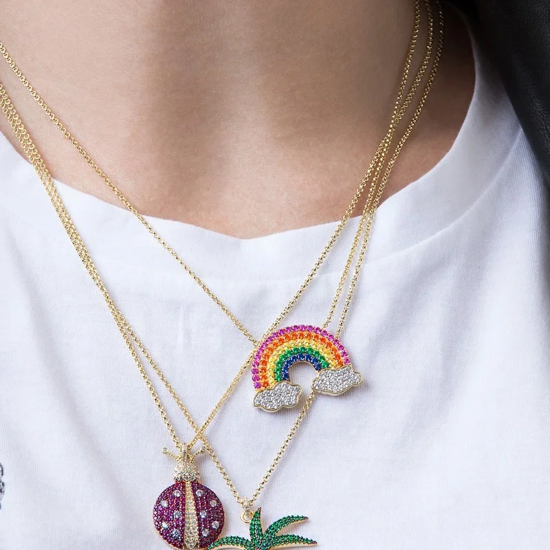 Collier APM Monaco AC4425MY en plaqué or jaune avec arc-en-ciel multicolore pour femme vue 4