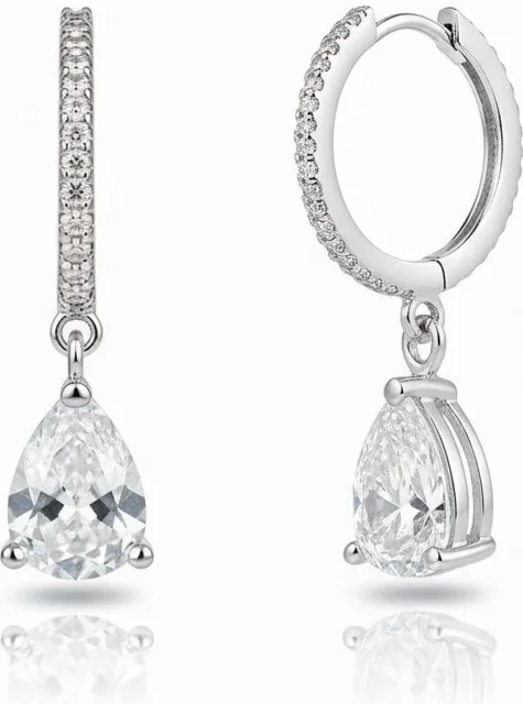 Boucles d'oreilles créoles pour femme APM Monaco, argent 925 et zirconiums, réf. 112216 vue 2