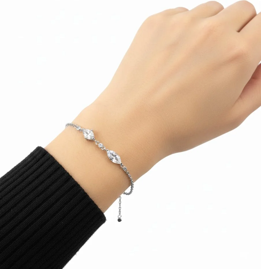 Bracelet femme APM Monaco argent 925 rhodié avec zirconiums - Réf. 112226 vue 2