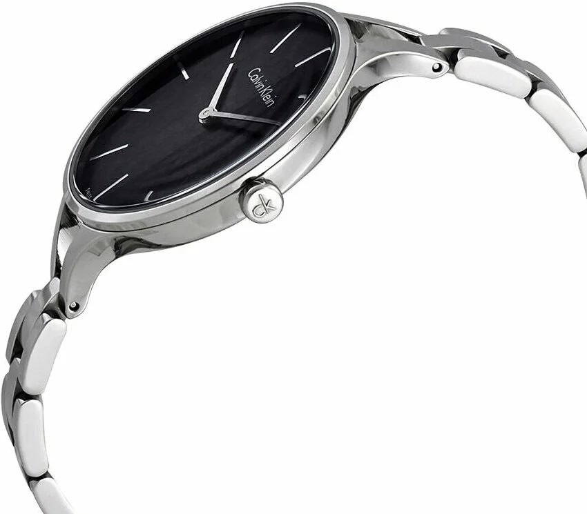 Montre Calvin Klein Graphic K7E23141 pour Femme, Cadran Noir et Bracelet Acier vue 2