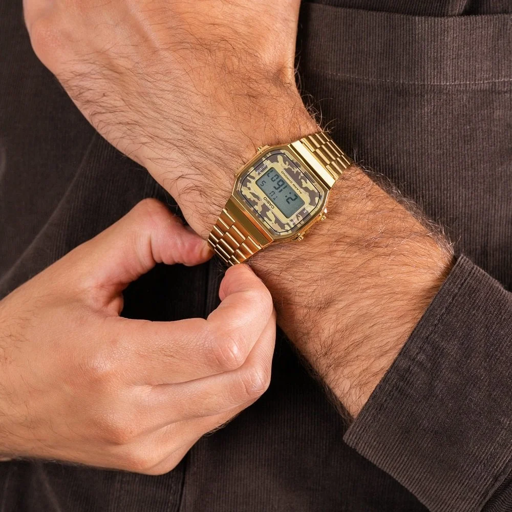 Montre Casio Vintage A168WEGC-5EF - Boîtier Doré, Cadran Digital Camouflage Marron - Unisexe vue 4