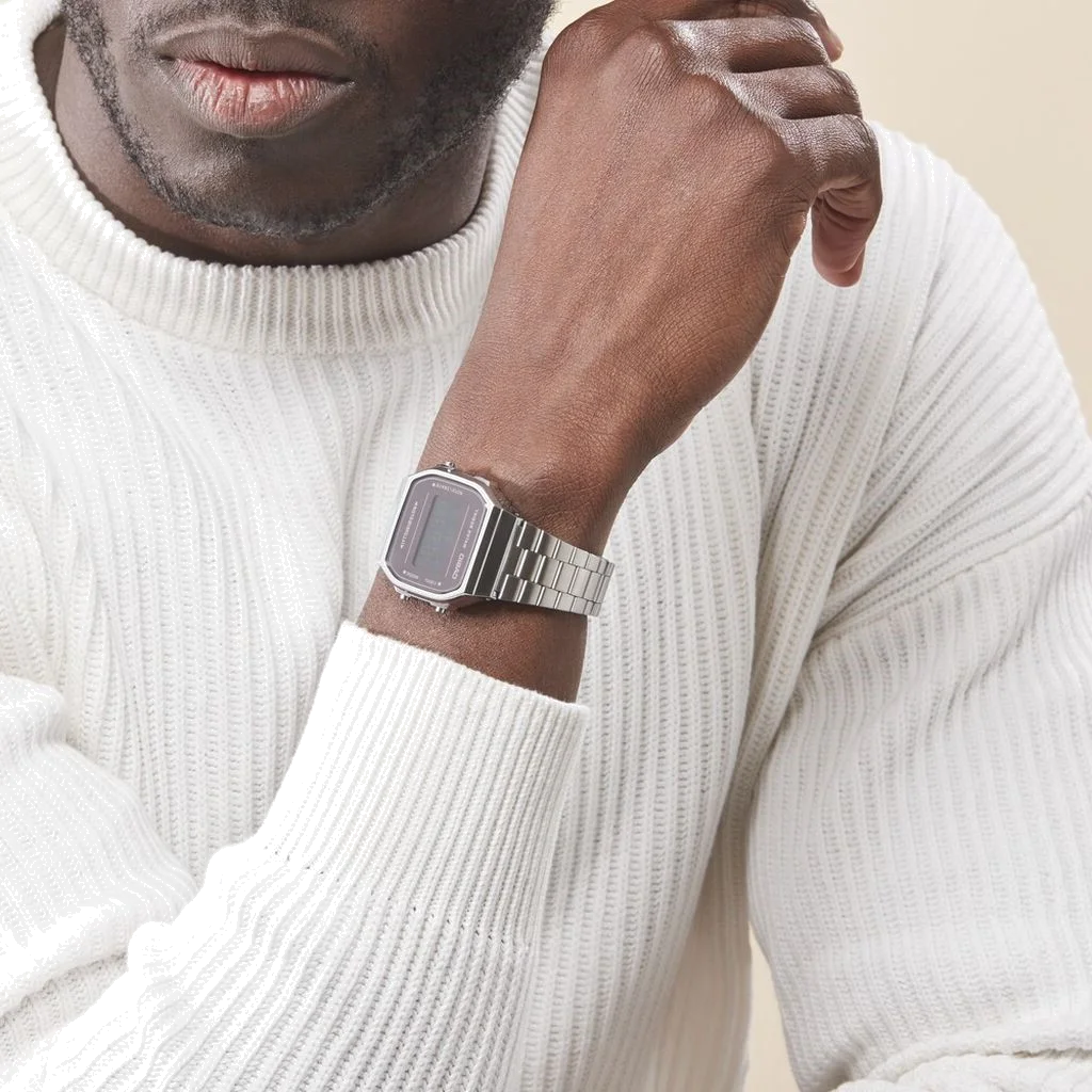 Montre Casio Vintage A168WEM-1EF - Cadran Noir Miroir, Bracelet Acier Inoxydable Argent - Unisexe vue 5