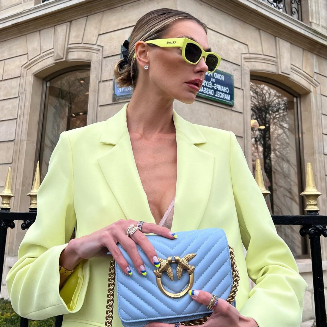 Lunettes de soleil Celine Monochroms CL40197U monture en acétate - Jaune vue 2