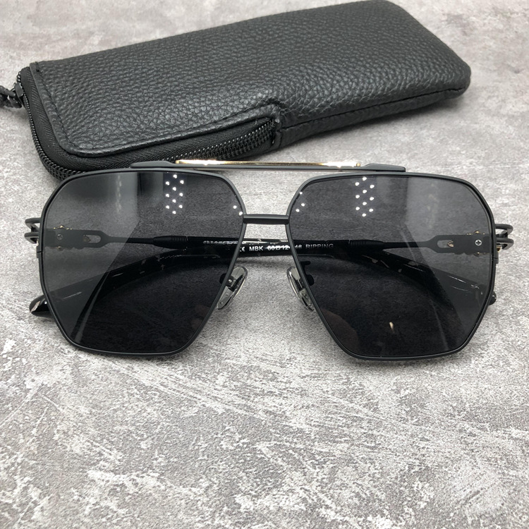 Lunettes de soleil Chrome Hearts Ripping forme aviator en métal - Noir - Or vue 4