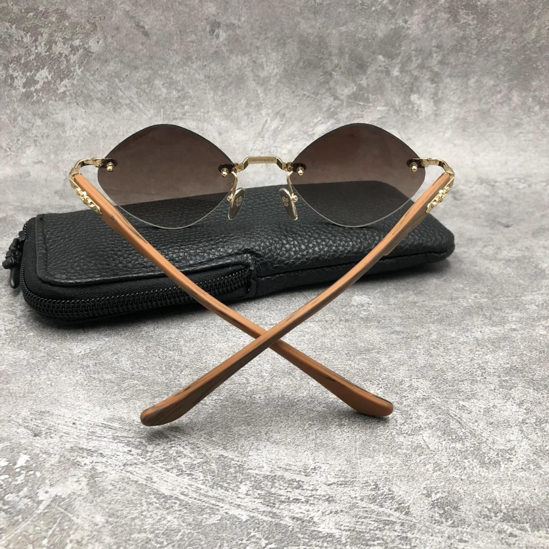 Lunettes de soleil Chrome Hearts Diamond CH8132 BH/SS - Monture plastique géométrique, verres marron vue 5