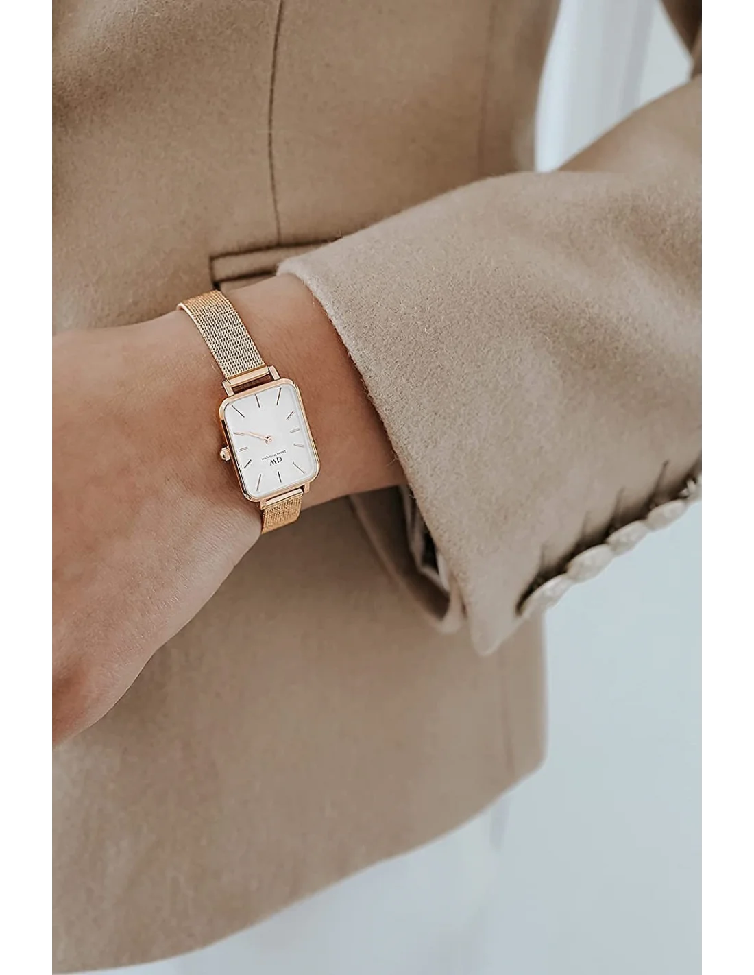 Montre Femme Daniel Wellington Quadro DW00100431 Cadran Rectangulaire Blanc Bracelet Maille Milanaise Or Rose vue 4