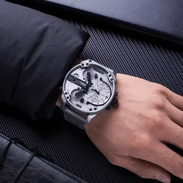 Montre Diesel Mr Daddy Chronographe XXL Homme DZ7421 Cadran Gris Acier vue 2