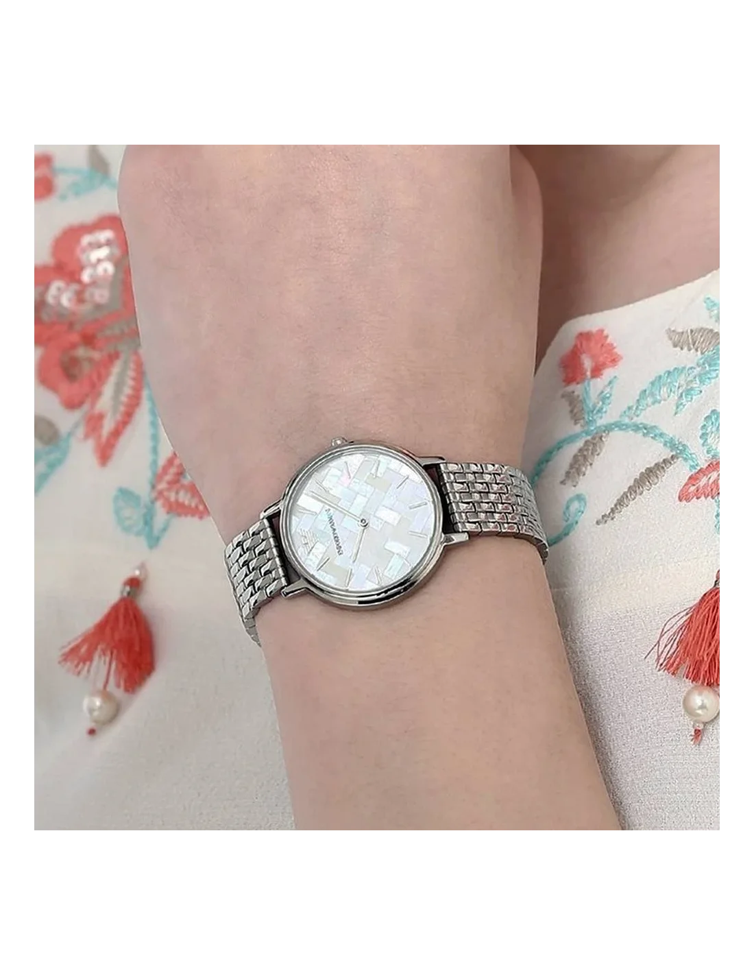 Montre Femme Emporio Armani AR11112 Kappa - Cadran Nacre & Bracelet Acier Argent vue 4