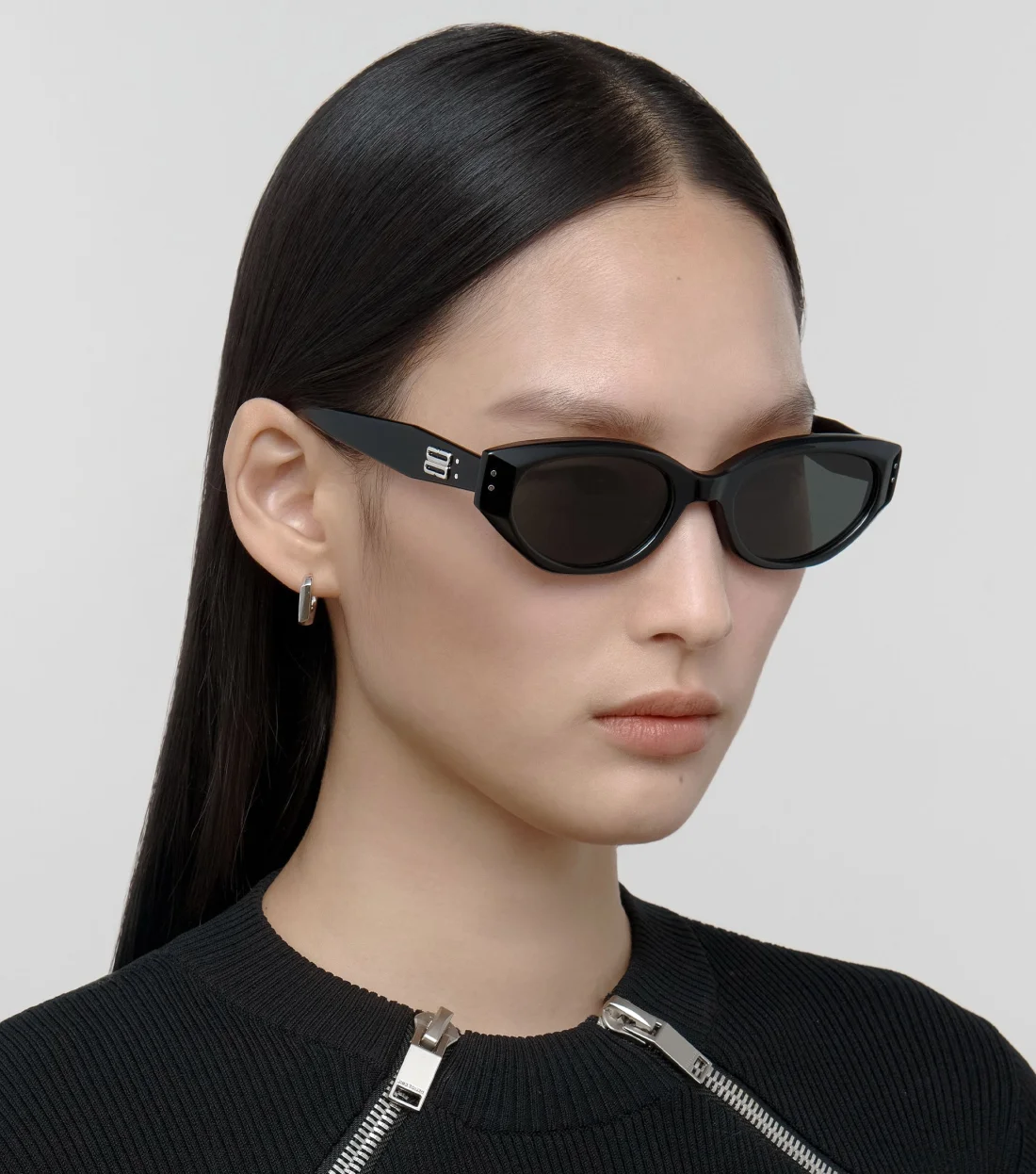 Lunettes de soleil Gentle Monster ROCOCO 01 Noir Unisexe Œil de Chat vue 3