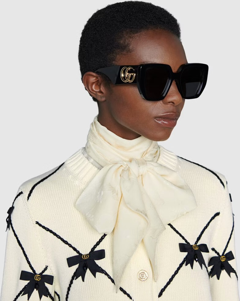 Lunettes de soleil Gucci Logo GG0956S Oversize en acétate - Noir vue 3