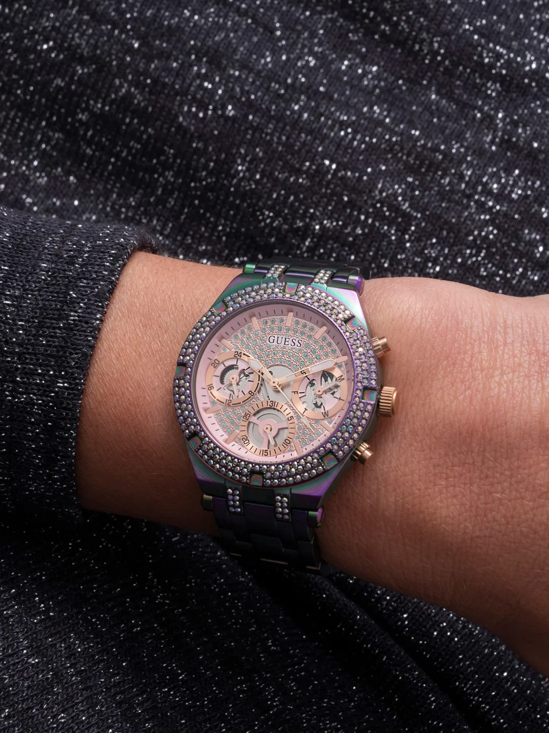 Montre Guess Heiress Rainbow GW0440L3 pour femme, bracelet acier violet multicolore vue 6