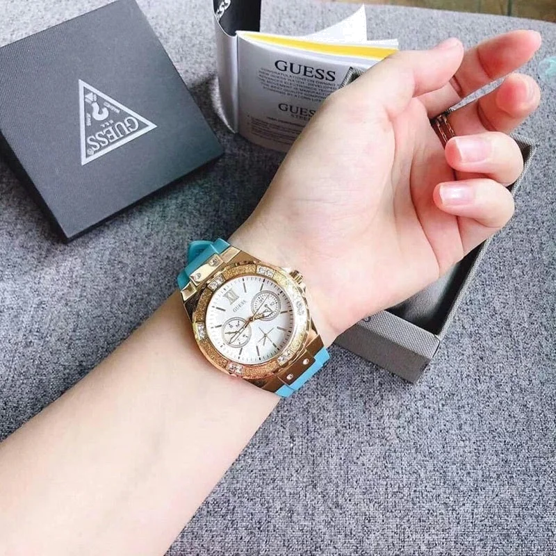 Montre Guess Limelight W1053L6 pour femme, cadran doré, bracelet silicone bleu turquoise vue 2