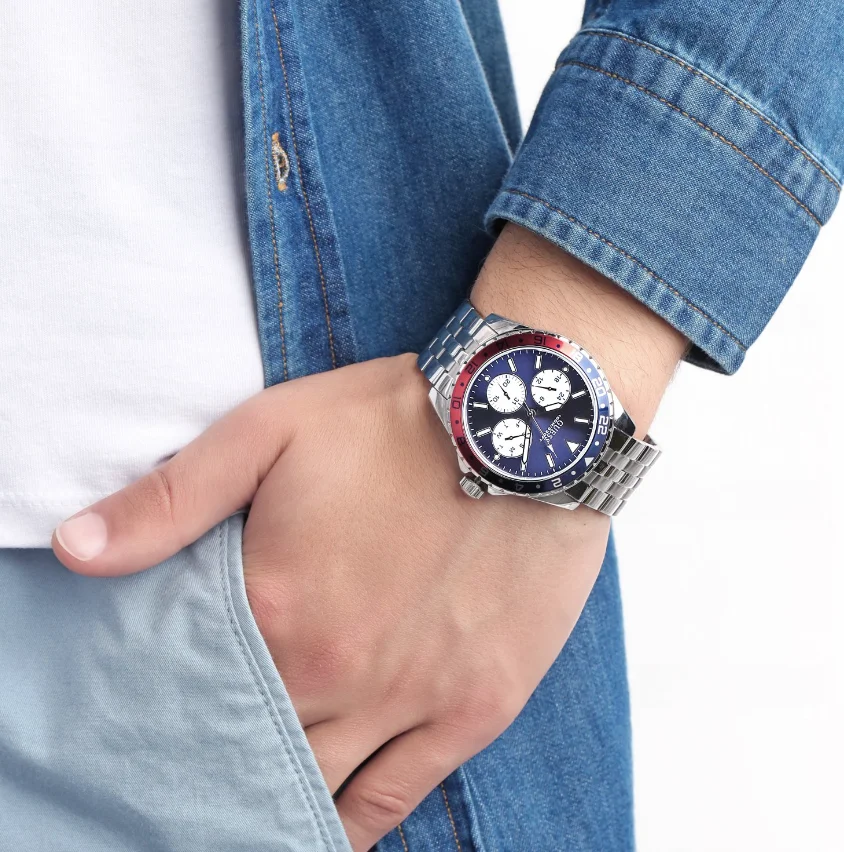 Montre Guess Odyssey W1107G2 pour Homme - Cadran bleu multifonction, bracelet acier argent vue 4