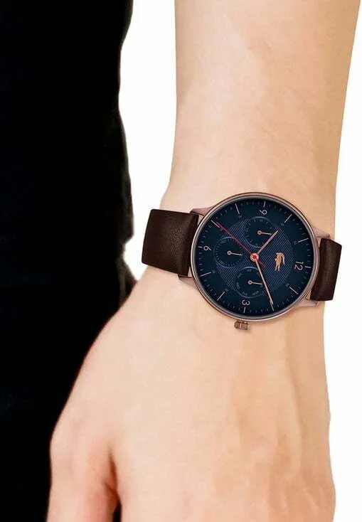 Montre Lacoste Homme Réf. 2011141 - Cadran Bleu Multifonctions, Bracelet Cuir Marron vue 4