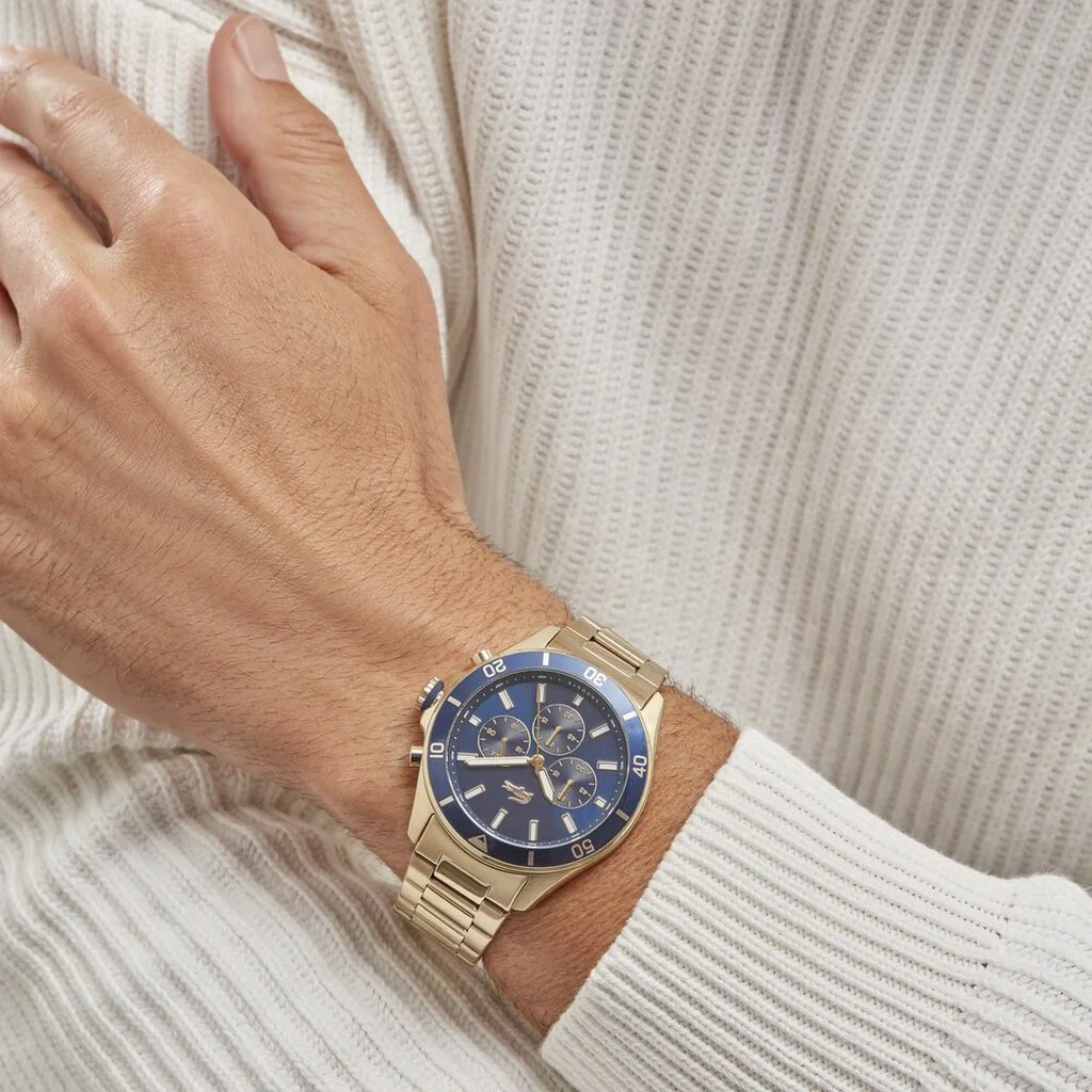 Montre Homme Lacoste Tiebreaker 2011151 - Chronographe Acier Doré Cadran Bleu vue 4