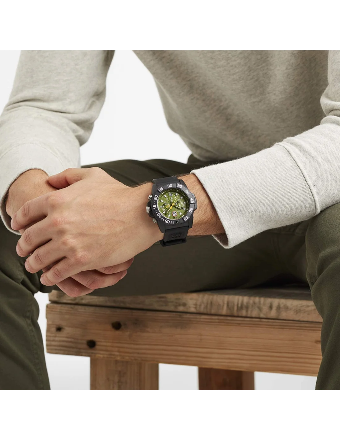 Montre Homme Luminox Navy Seal XS.3597 vue 2