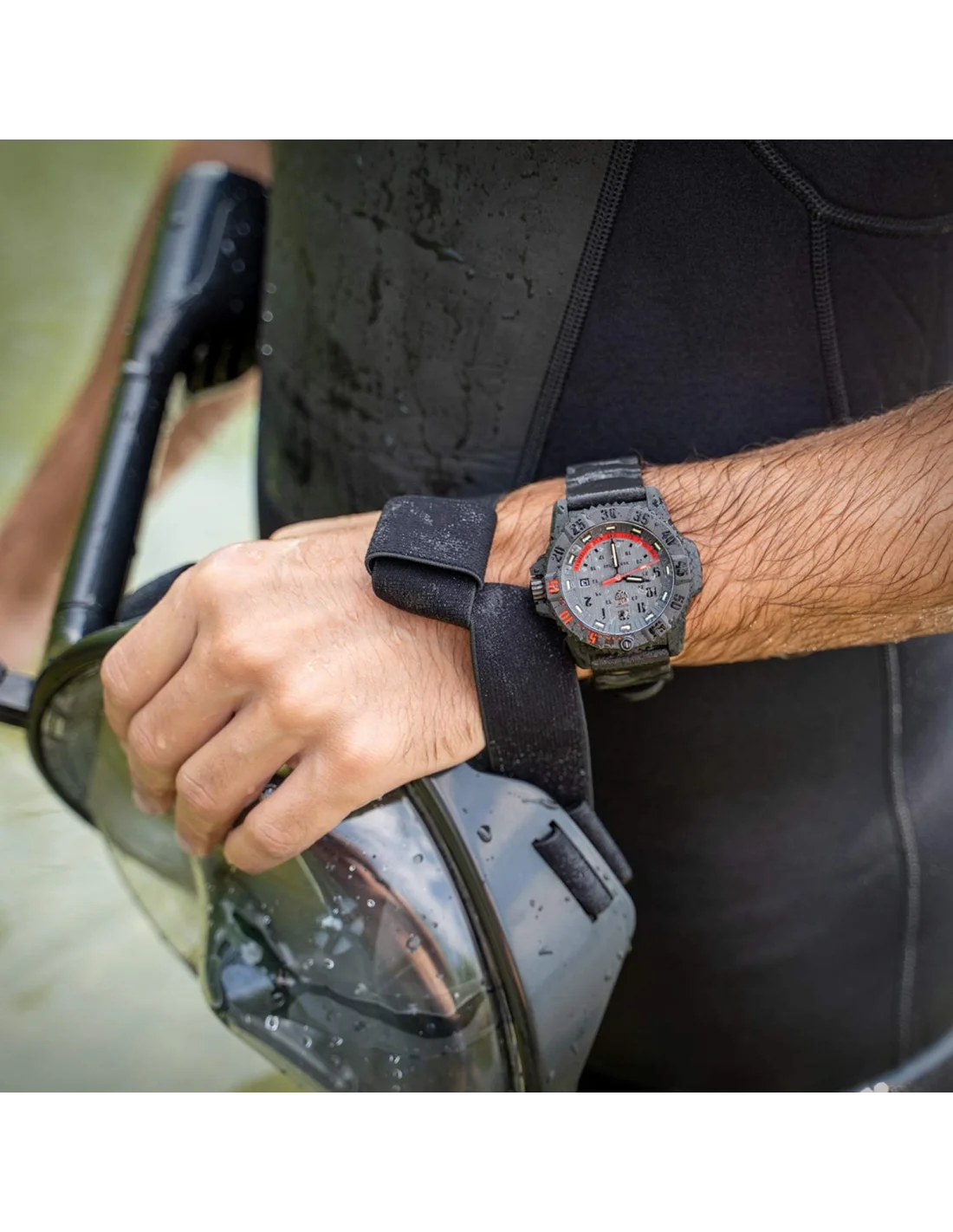 Montre Homme Luminox Navy Seal XS.3801.EY vue 3