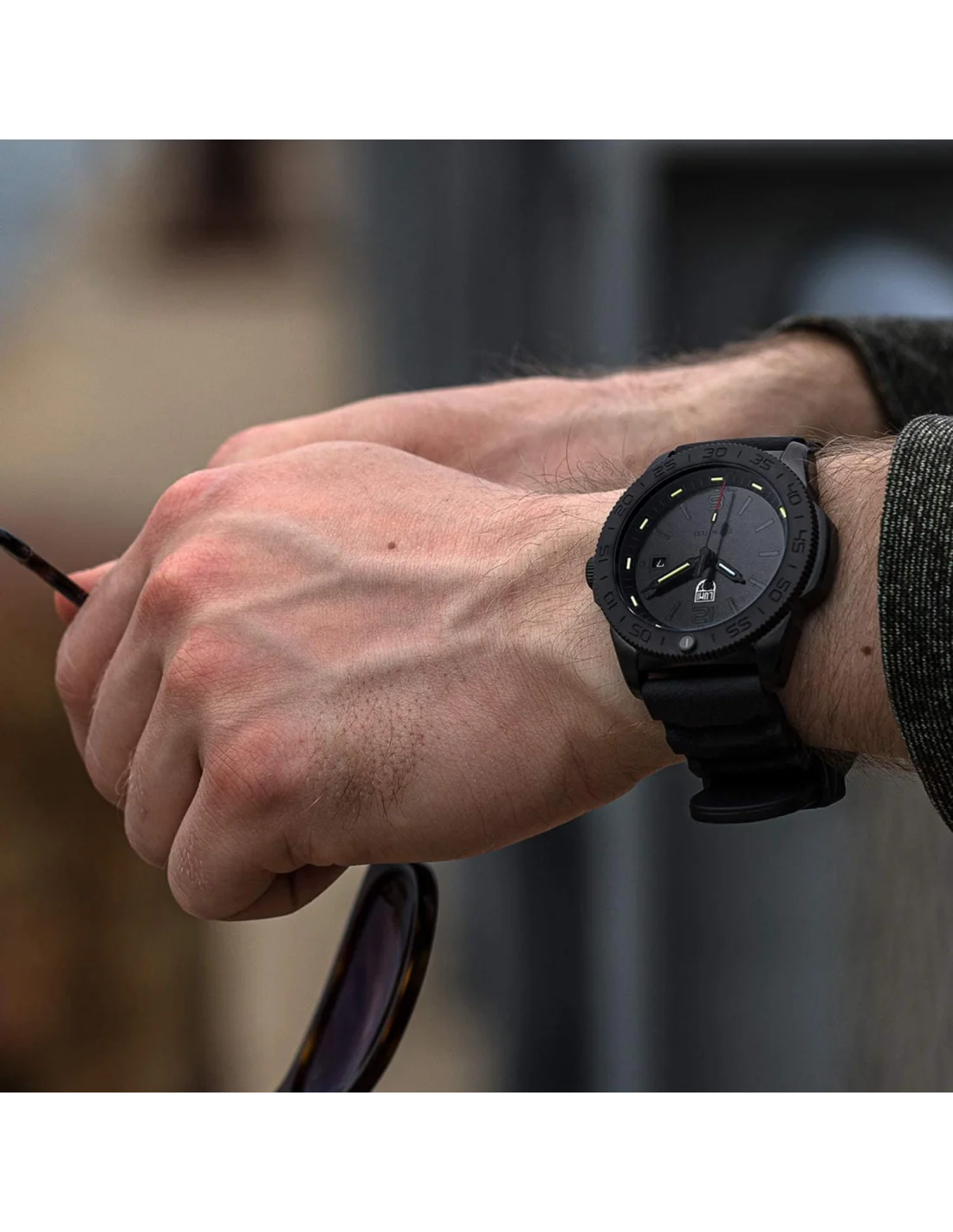 Montre Homme Luminox Pacific Diver XS.3121.BO vue 2