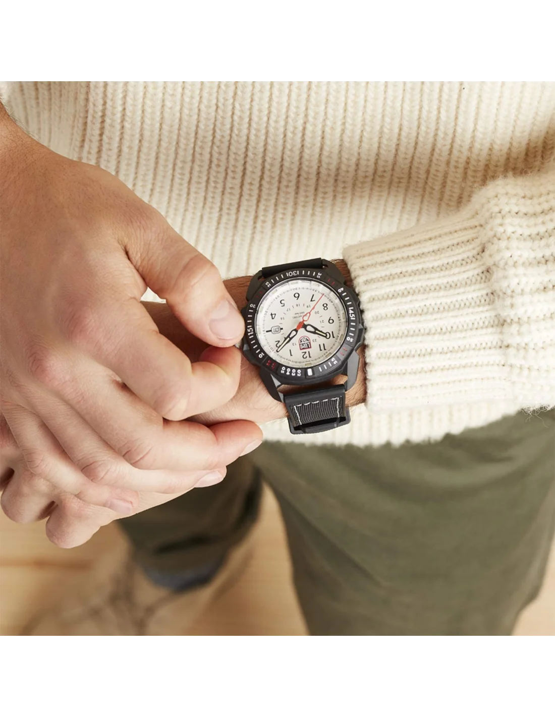 Montre Homme Luminox ICE-SAR Arctic XL.1007 vue 2