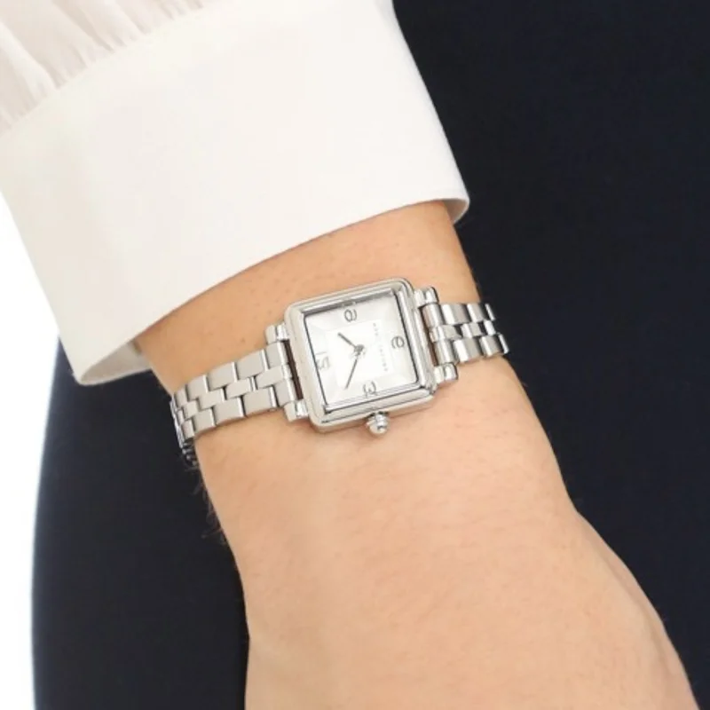 Montre Femme Marc Jacobs Vic MJ3529 en acier argent à cadran carré vue 2