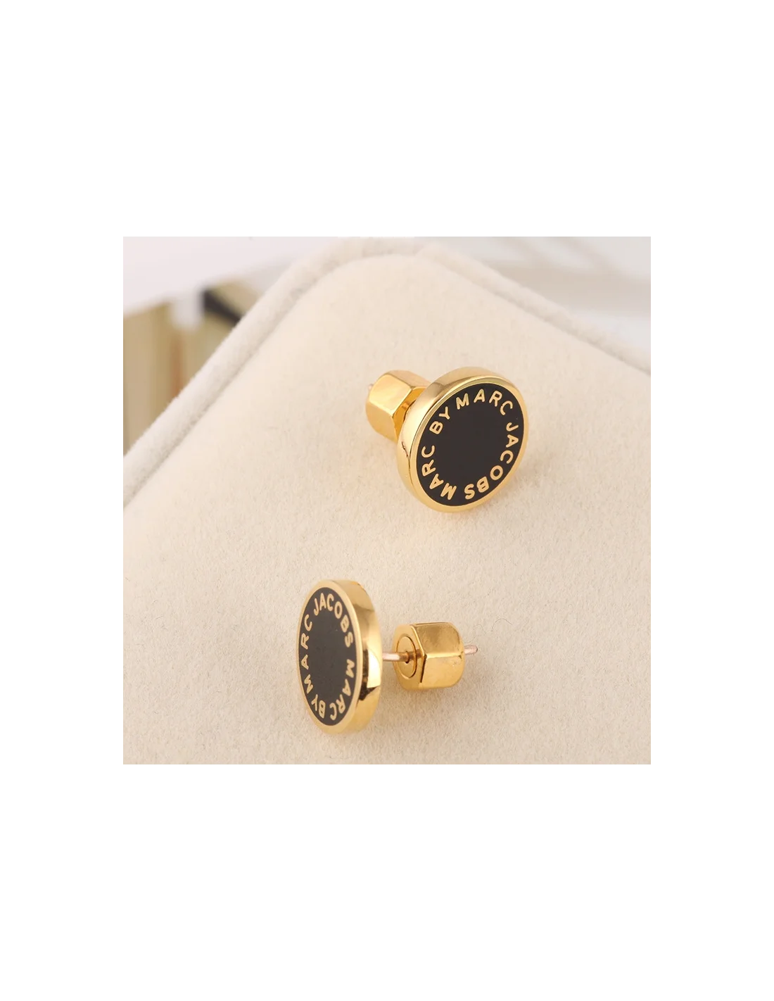 Boucles d'oreilles Marc by Marc Jacobs disque noir en acier doré vue 3
