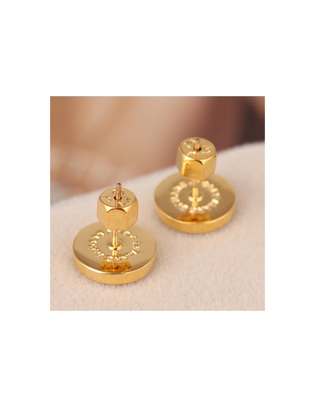 Boucles d'oreilles Marc by Marc Jacobs disque noir acier or rose - Réf. 106806 - Pour femme vue 2