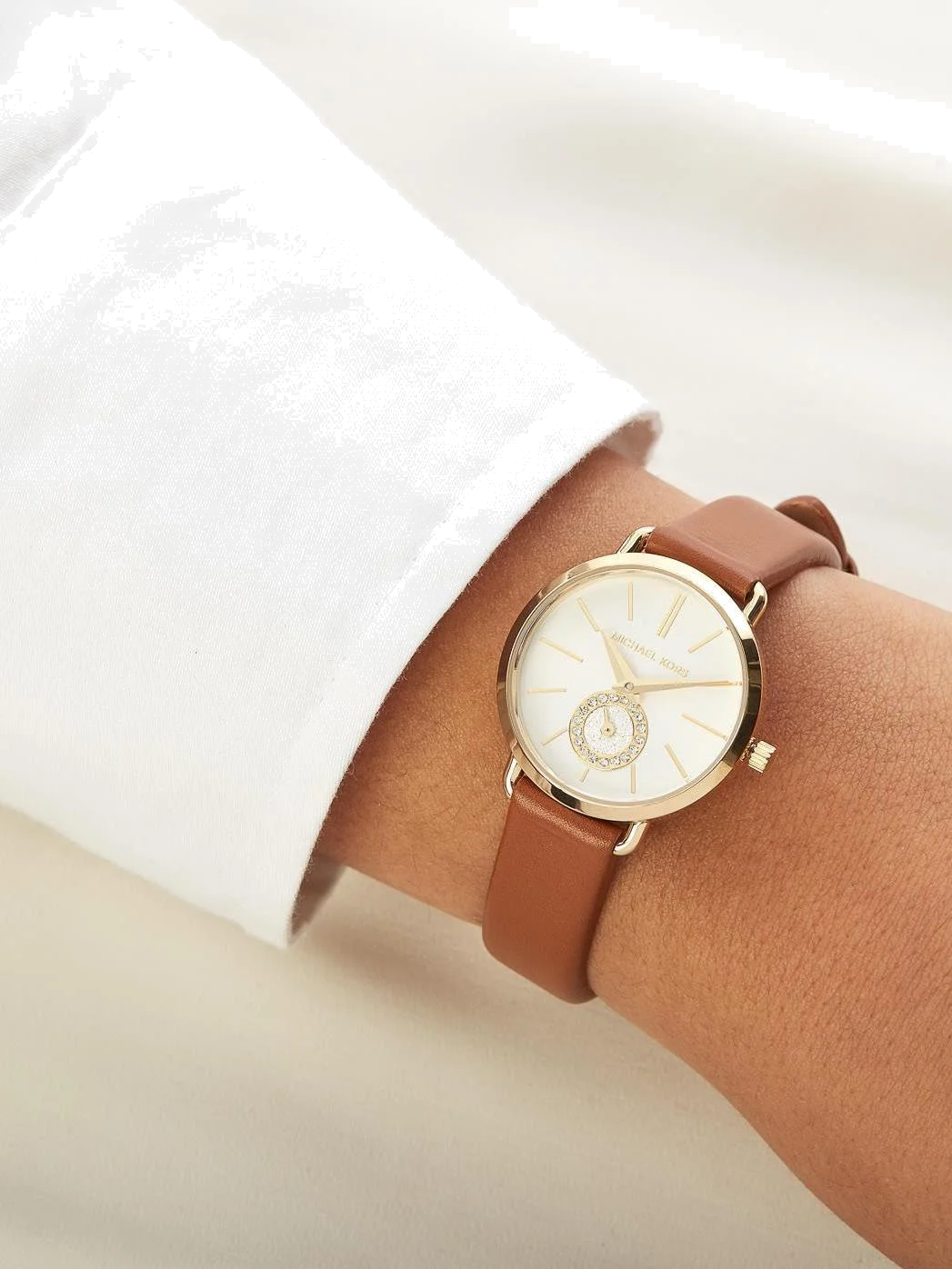 Montre Femme Michael Kors MK2734 - Cadran Doré, Bracelet Cuir Marron vue 4