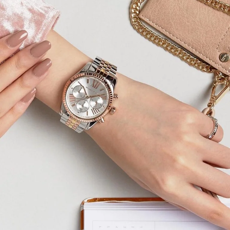 Montre Femme Michael Kors MK5735 Cadran Blanc Bracelet Acier Tricolore vue 4