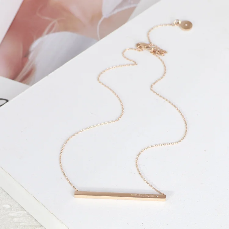 Collier Femme Michael Kors Réf. 106733 en acier inoxydable or rose vue 3