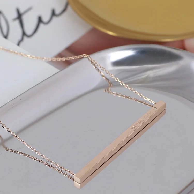 Collier Femme Michael Kors Réf. 106733 en acier inoxydable or rose vue 4