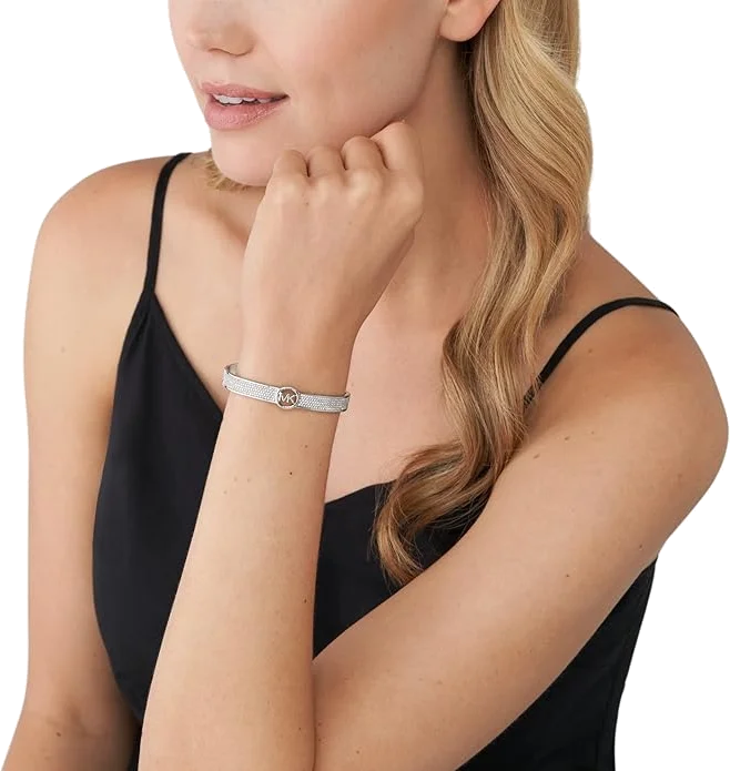 Bracelet rigide Michael Kors Brillance en métal argenté pour femme, réf. MKJ5320060 vue 2