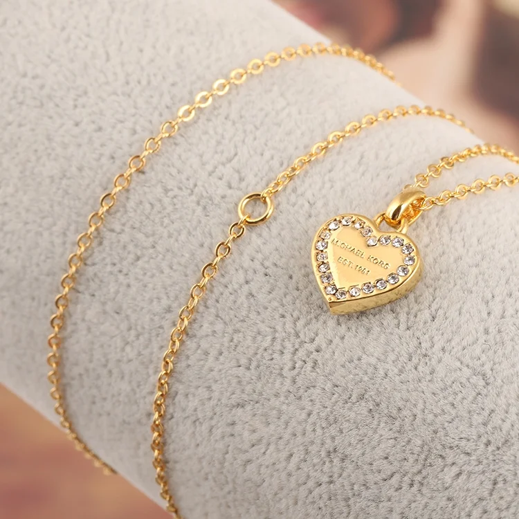 Collier Michael Kors MKJ3969710 coeur orné de brillants en acier doré vue 2