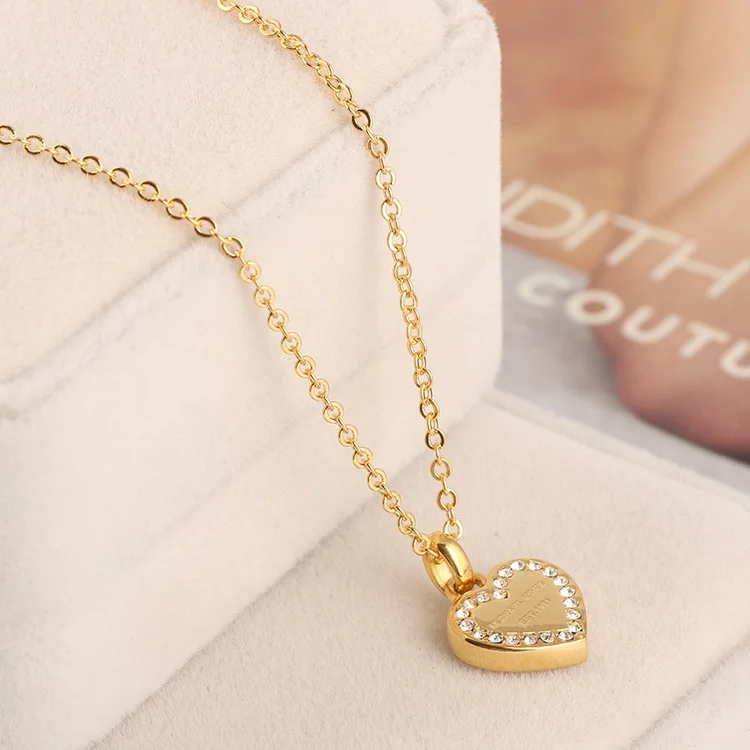 Collier Michael Kors MKJ3969710 coeur orné de brillants en acier doré vue 3