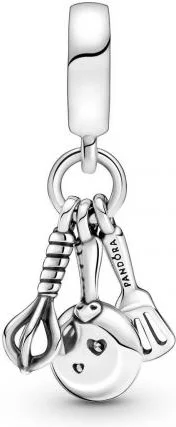 Charm Pandora argent 925 pour femme, référence 799531C01, thème cuisine avec spatule, poêle et fouet vue 2