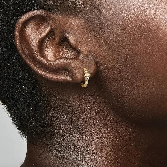 Boucles d'oreilles créoles Pandora Disney 262959C01 en or 585/1000, Mickey et Minnie vue 3