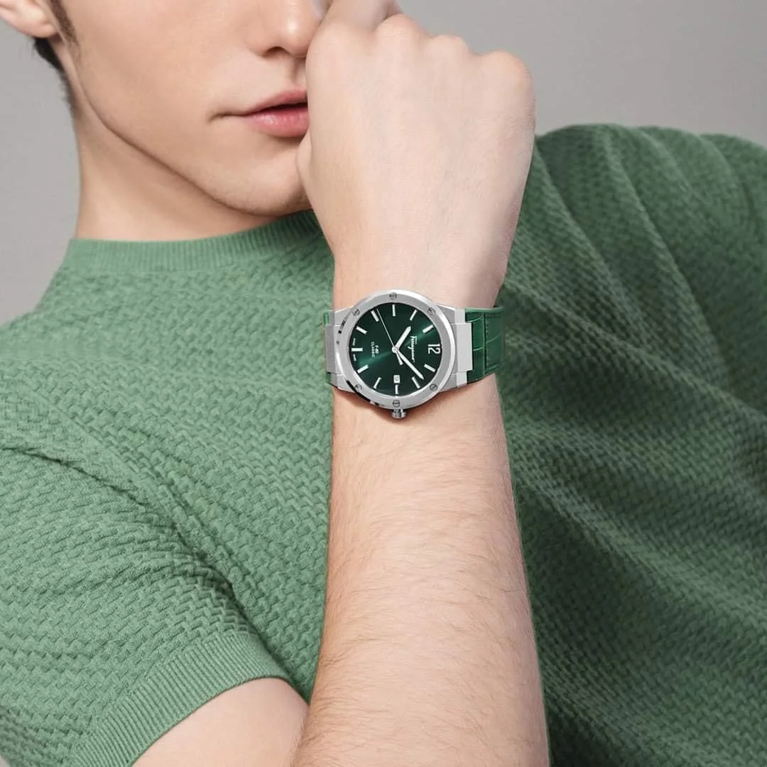 Montre Homme Salvatore Ferragamo SFDT00119 Cadran Vert Bracelet Silicone vue 3