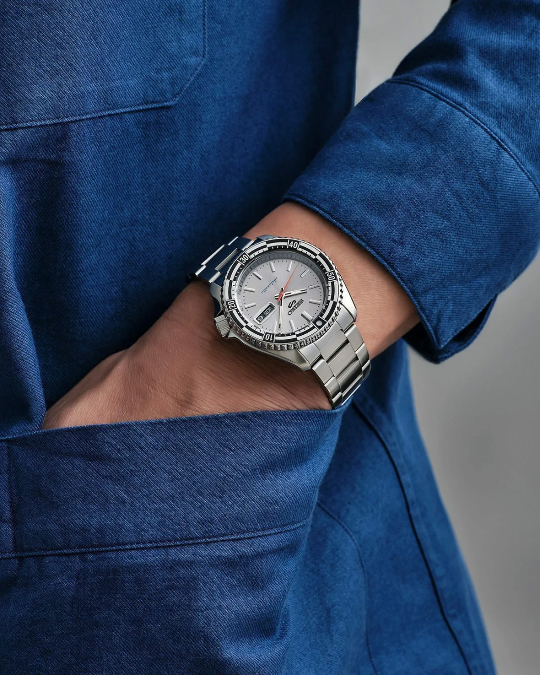 Montre Seiko SRPK09K1 Automatique Homme Acier Argent Cadran Texturé vue 4