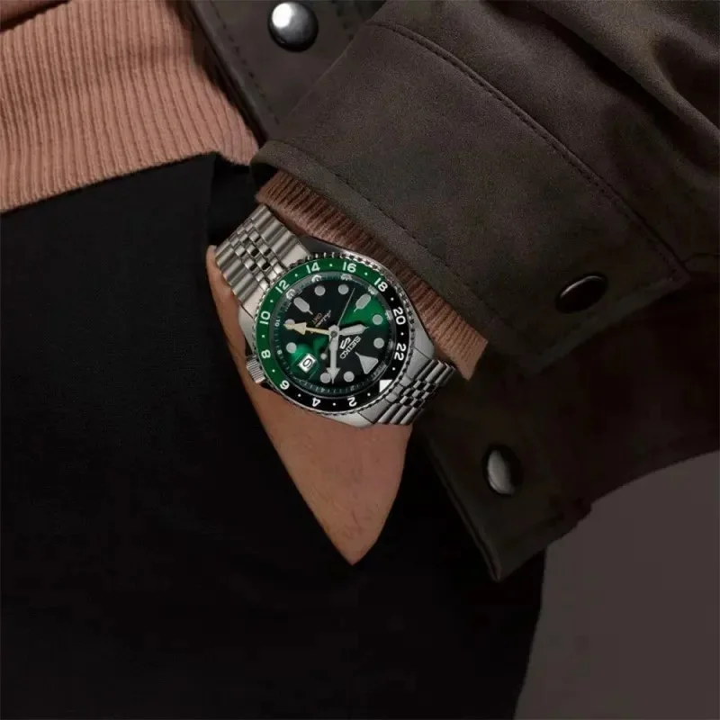 Montre Seiko SSK035K1 GMT Automatique Homme - Cadran Vert Soleillé, Acier vue 3
