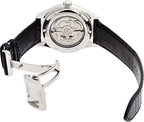 Montre Homme Seiko Tradition SARX019 Chiffres romains et cuir noir vue 2