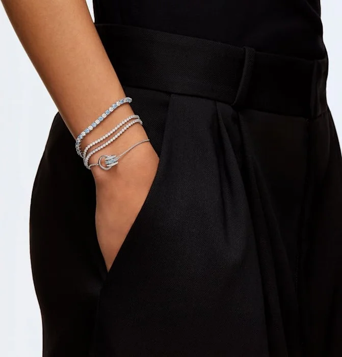 Bracelet de montre Swarovski Tennis Deluxe 5536469 - Blanc et Bleu Rhodié pour Femme vue 4