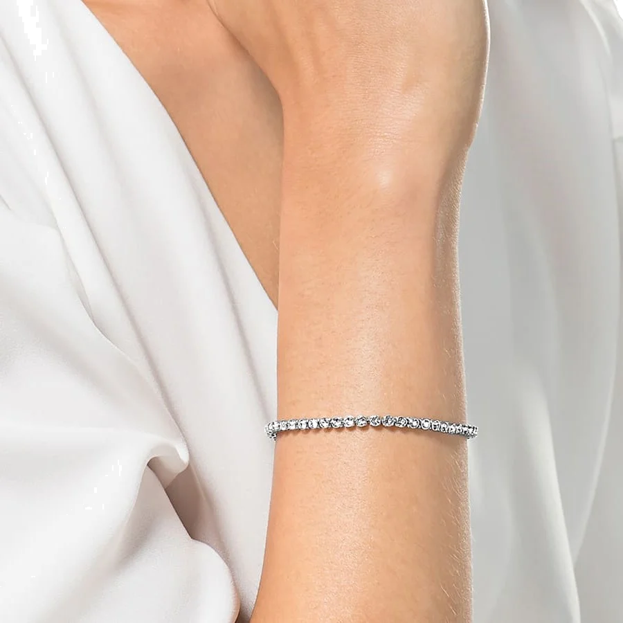 Bracelet Swarovski Emily 1791305 en métal rhodié argenté ajustable, cristaux blancs pour femme vue 4