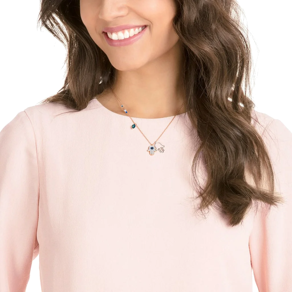 Collier Swarovski Duo Hamsa 5396882 en métal plaqué or rose avec cristaux blancs et bleus pour femme vue 3
