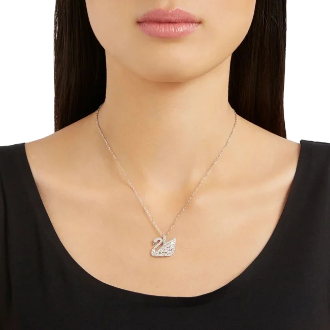 Collier Swarovski Swan Lake 5296469 pour Femme en Argent Rhodié et Cristaux vue 4