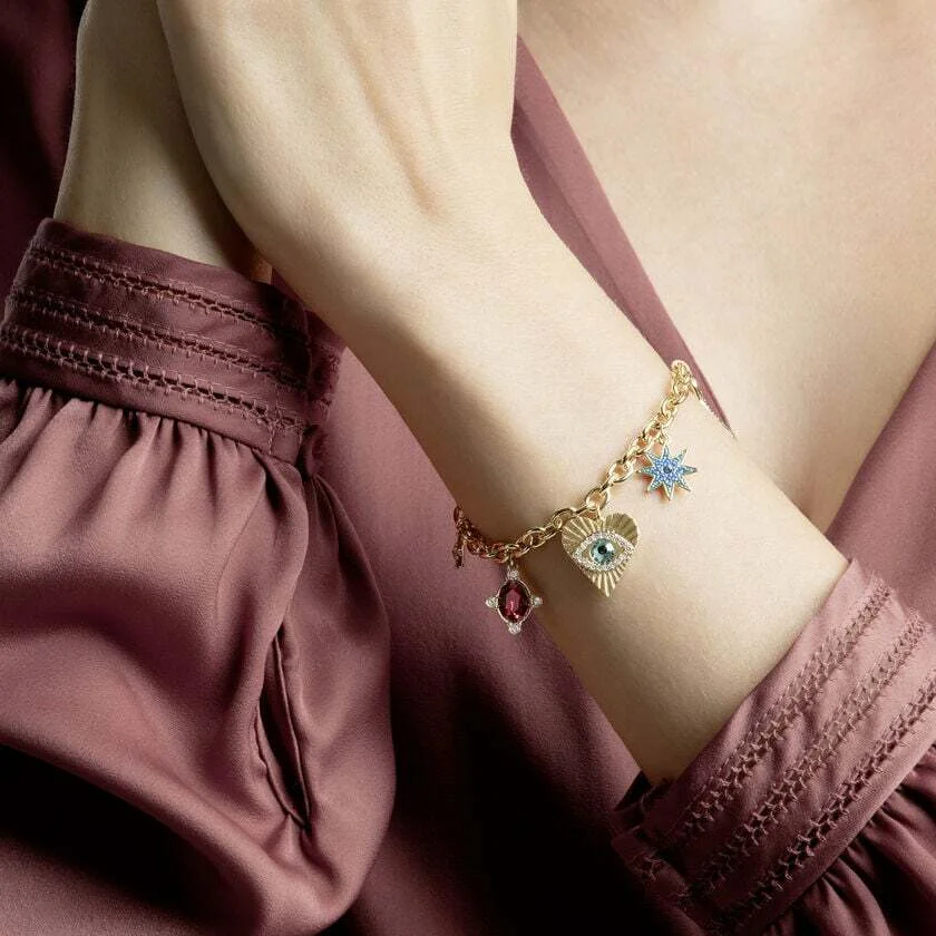 Bracelet Swarovski Lucky Goddess 5461796 pour Femme, Plaqué Or et Cristaux Multicolores vue 4