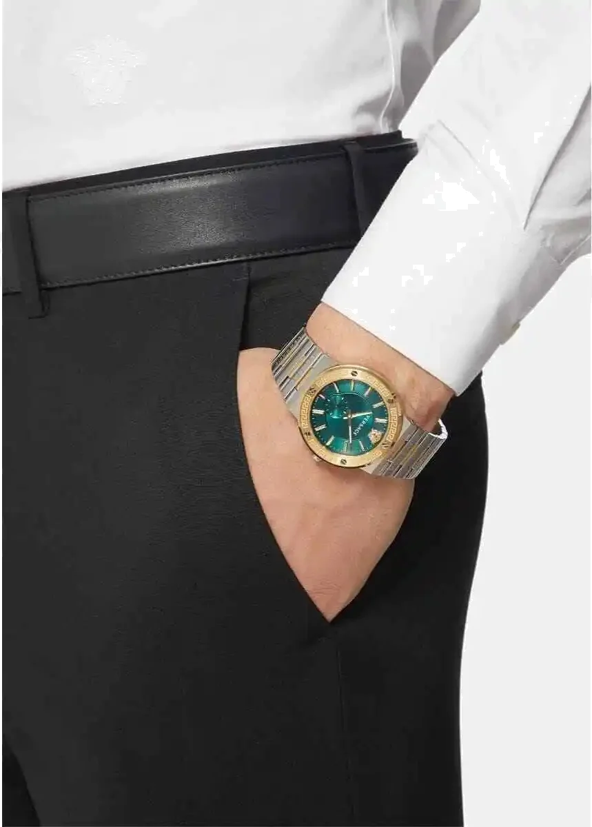 Montre Versace Greca Logo VEVI00420 pour Homme - Cadran vert, bracelet acier argent et or vue 2
